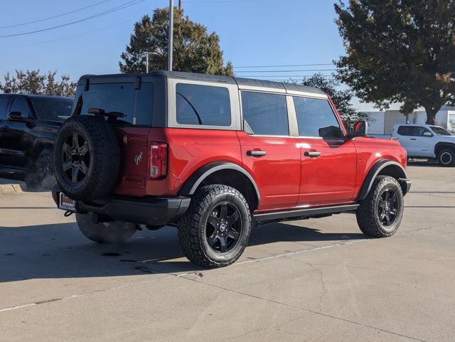 Used 2023 Ford Bronco Black Diamond image 6