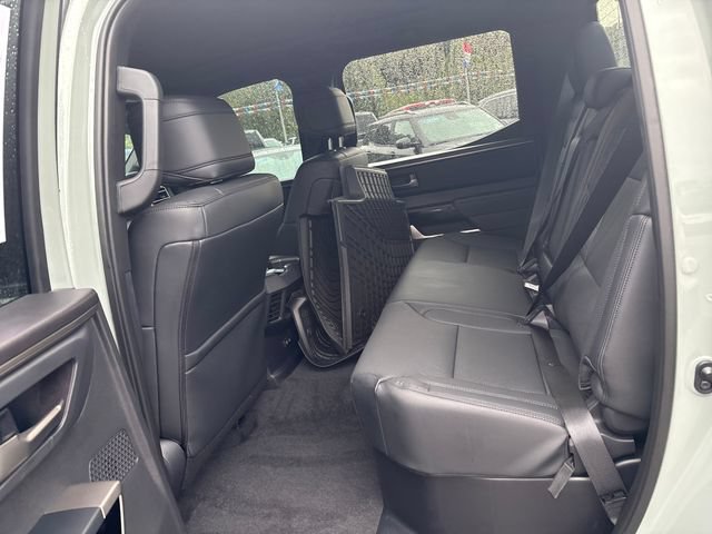 Used 2025 Toyota Tundra Limited AWD/4WD image 21