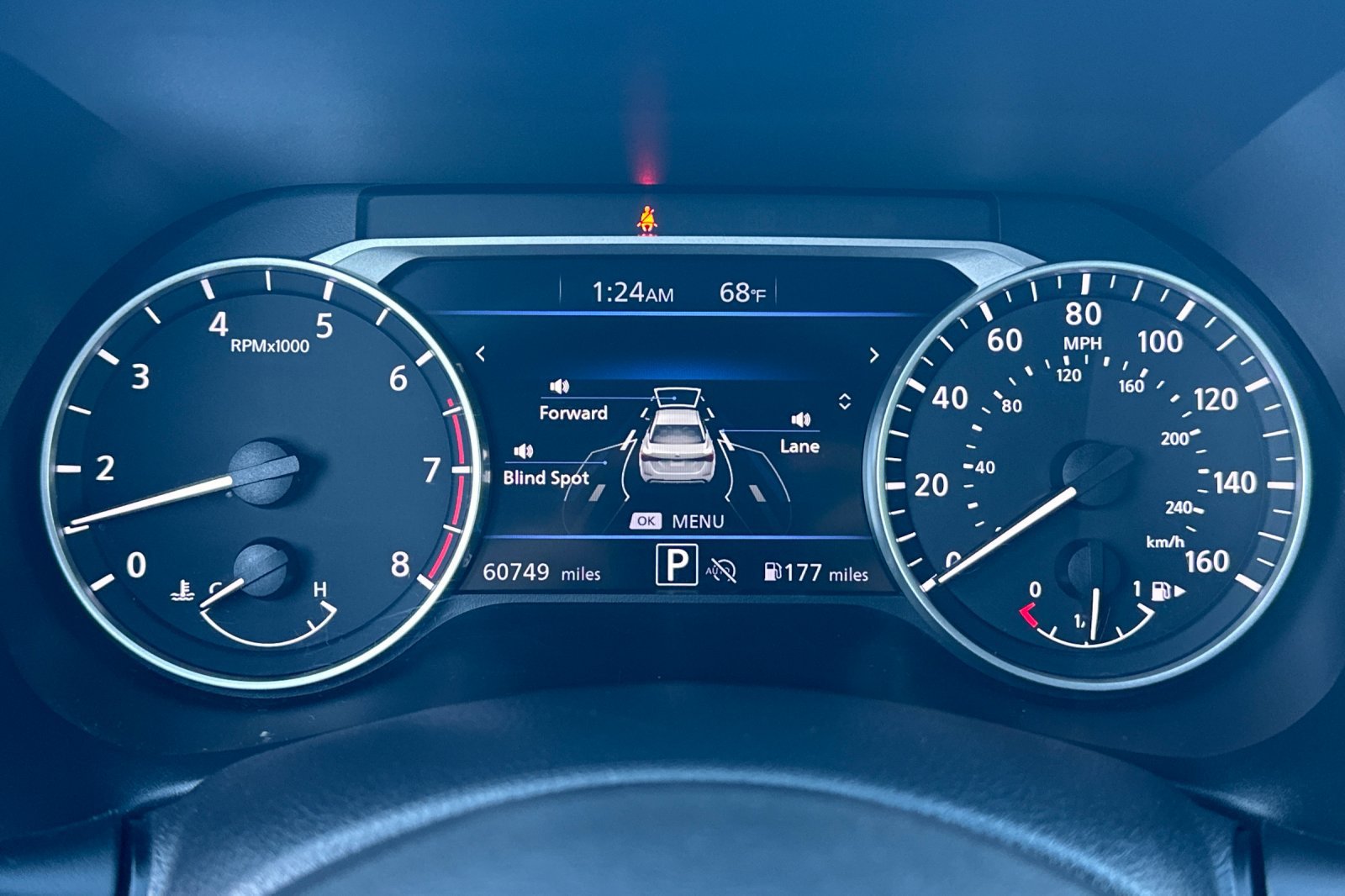 Used 2024 Nissan Sentra SV FWD image 22