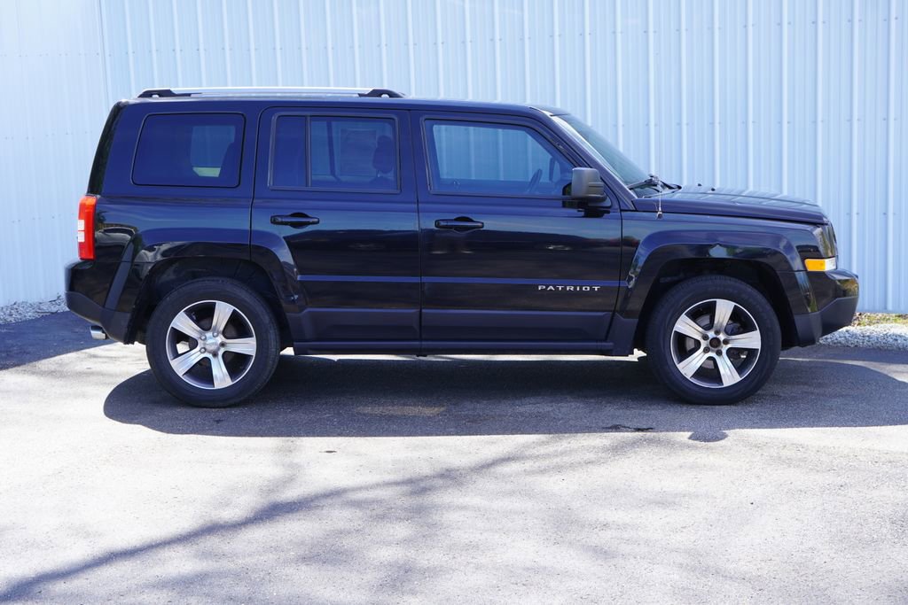 Used 2016 Jeep Patriot High Altitude FWD image 2