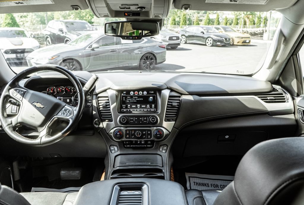 Used 2020 Chevrolet Tahoe Premier w/ RST Edition AWD/4WD image 8