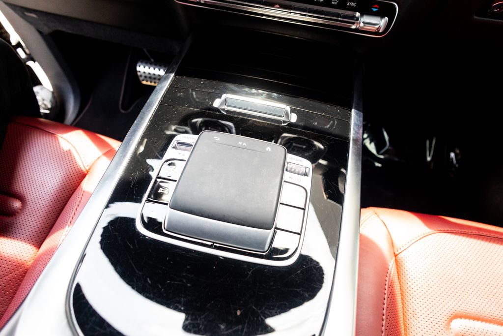 Used 2025 Mercedes-Benz G 550 image 34