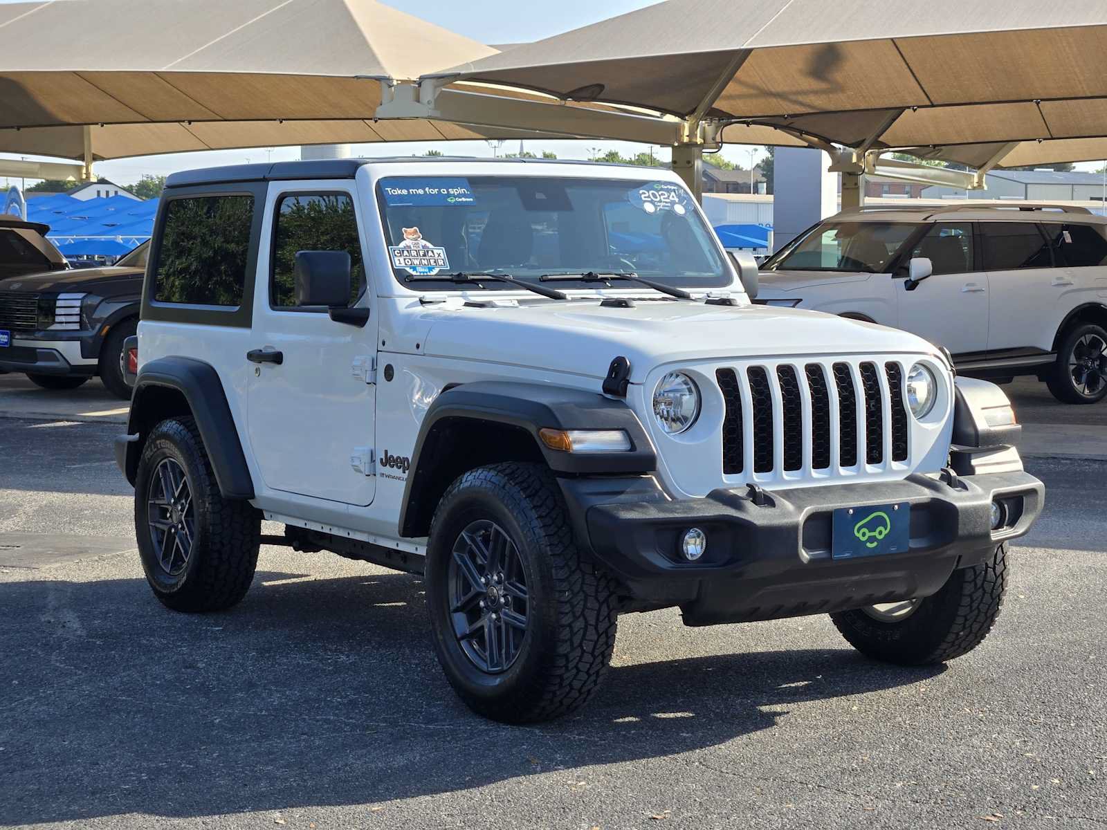Used 2024 Jeep Wrangler Sport AWD/4WD image 2