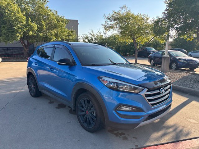 Used 2017 Hyundai Tucson Night w/ Cargo Package FWD image 3