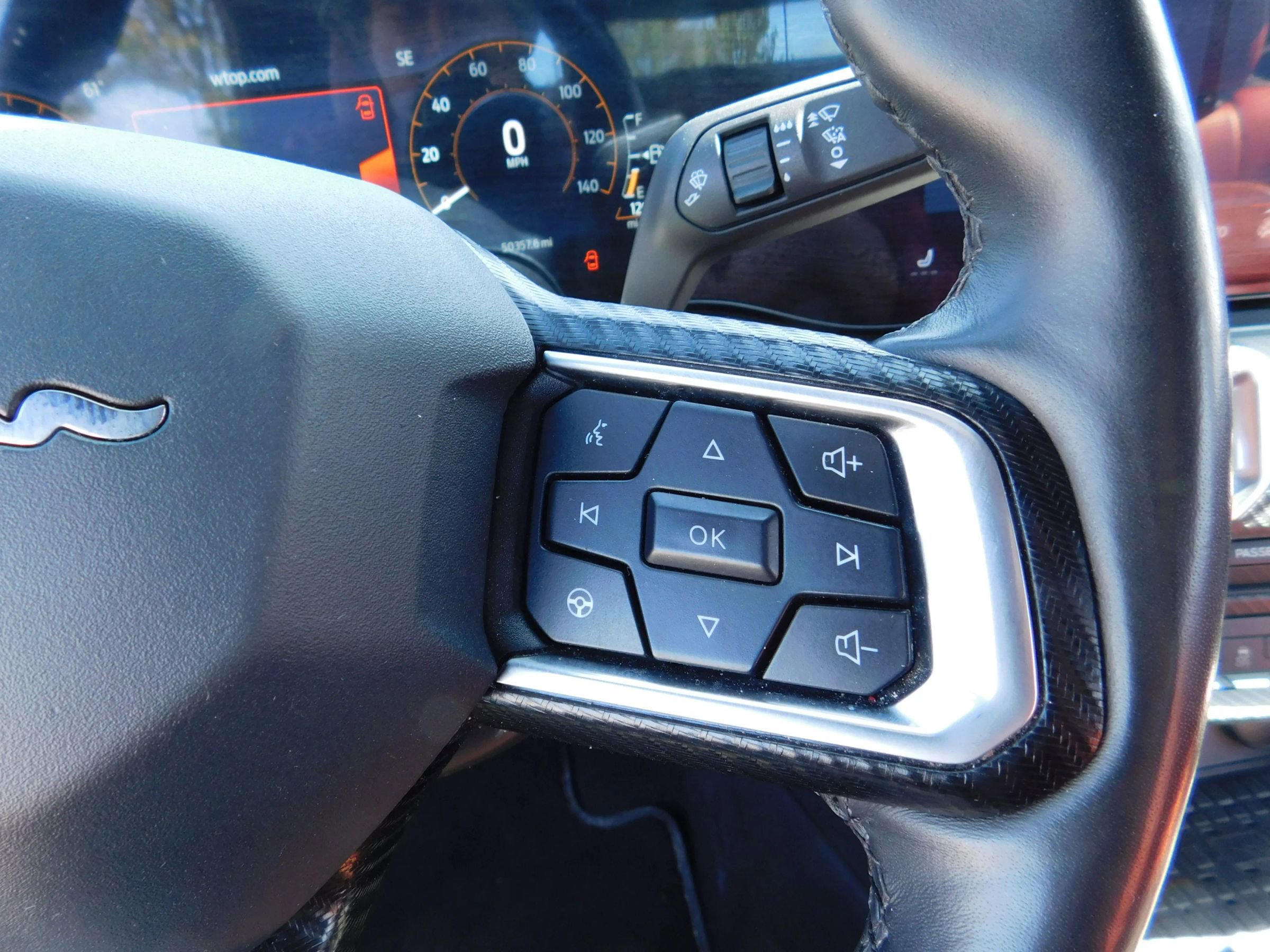Used 2024 Ford Mustang Premium image 15