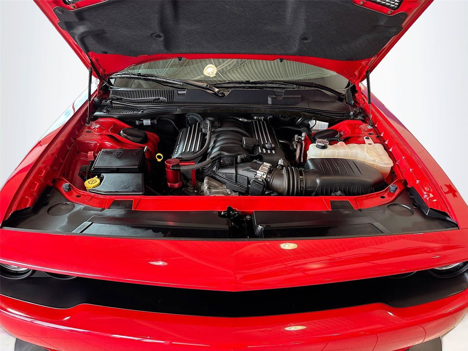 Used 2019 Dodge Challenger R/T Scat Pack RWD image 34