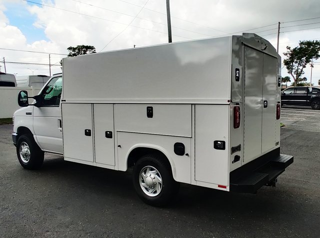 New 2026 Ford E-350 and Econoline 350 Super Duty w/ Power Equipment Group image 2