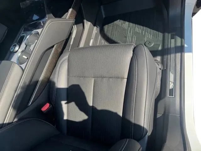New 2027 Cadillac Vistiq Sport w/ LPO, Floor Liner Package AWD/4WD image 15