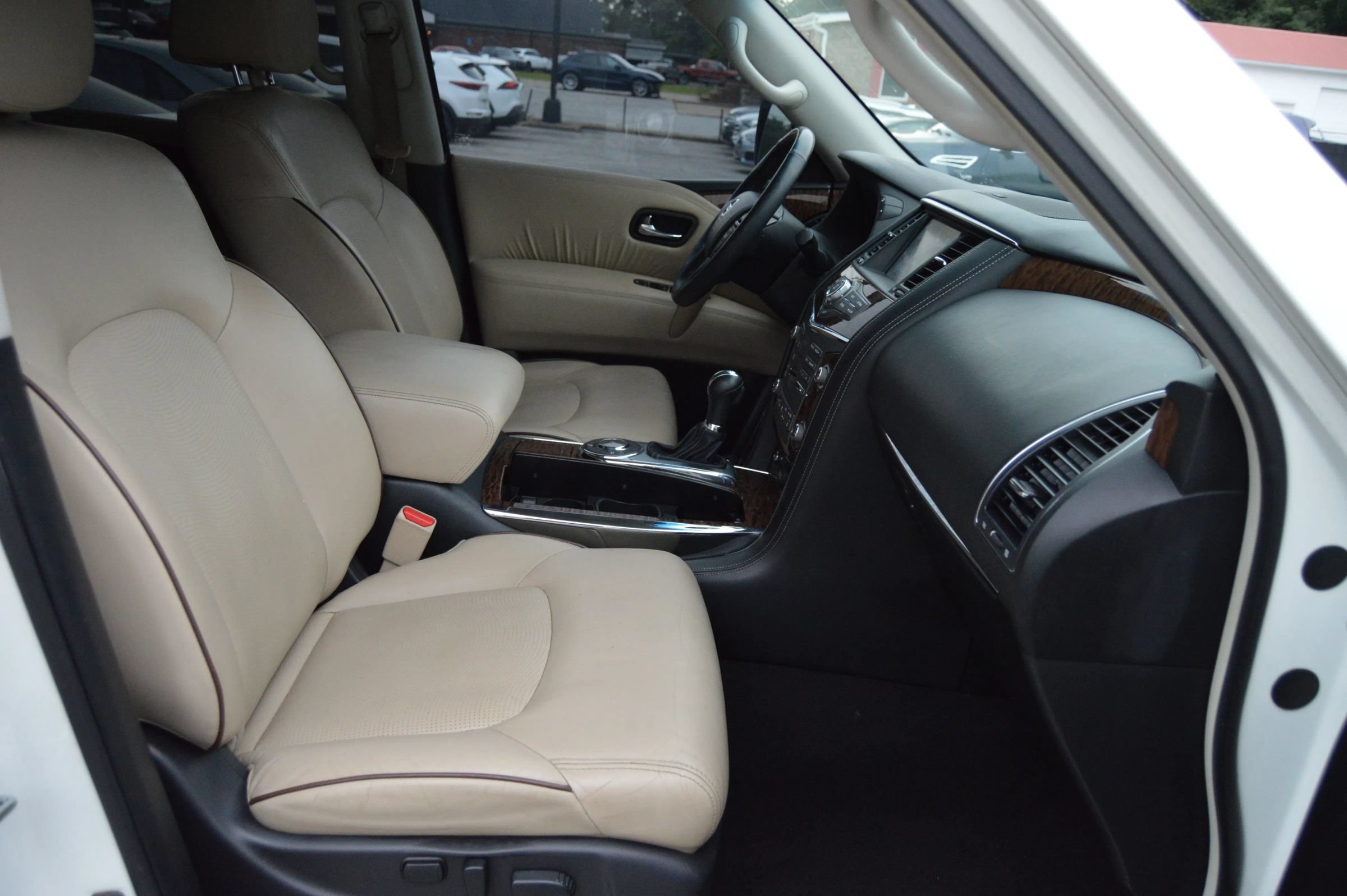 Used 2017 Nissan Armada Platinum w/ Captain Seat Package RWD image 25
