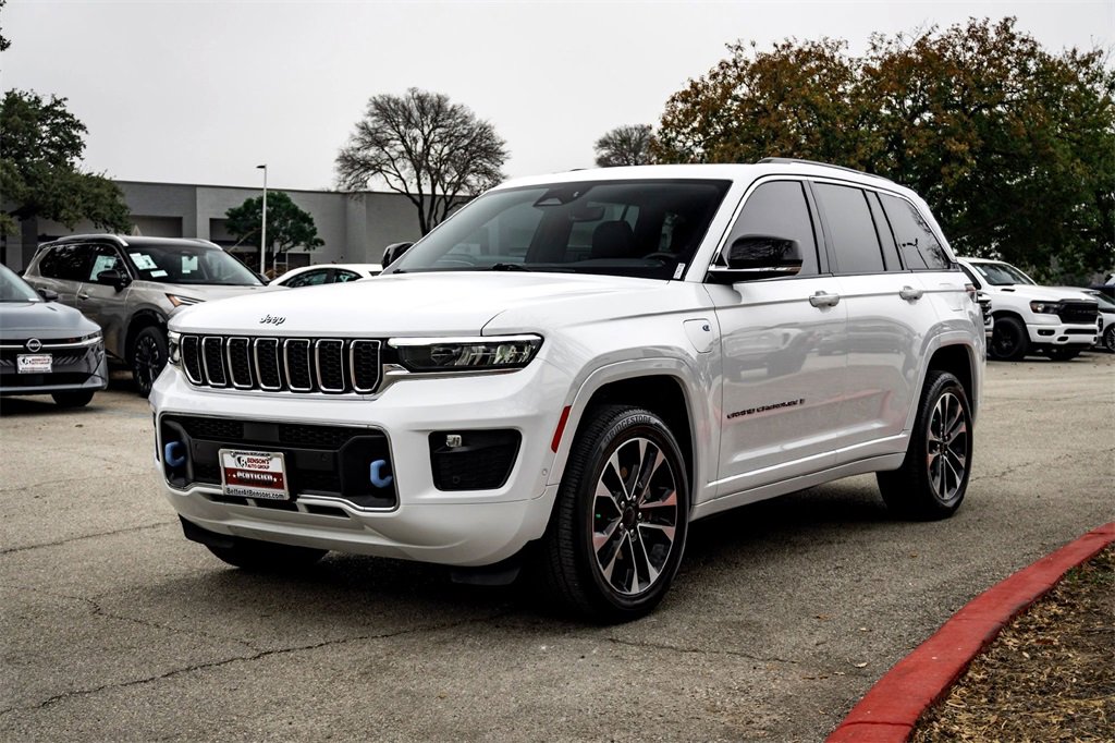Used 2023 Jeep Grand Cherokee Overland image 9