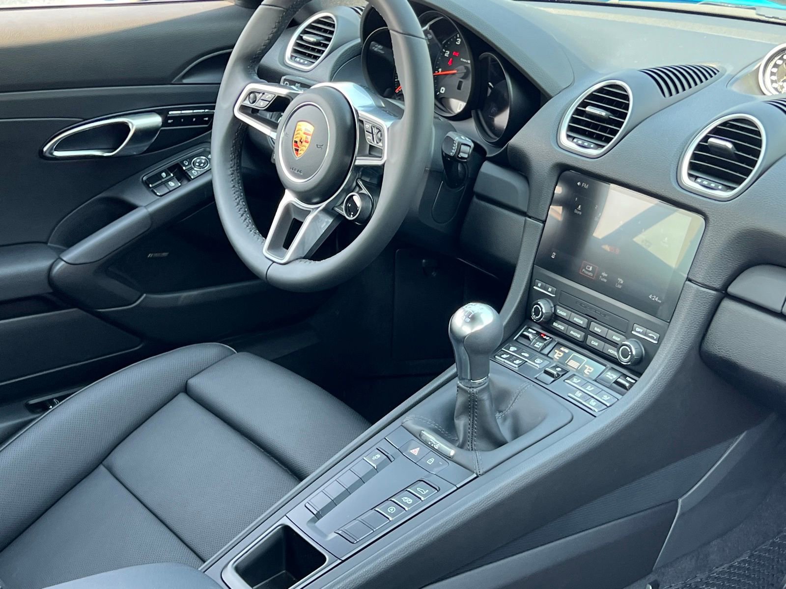 New 2025 Porsche 718 Cayman image 14