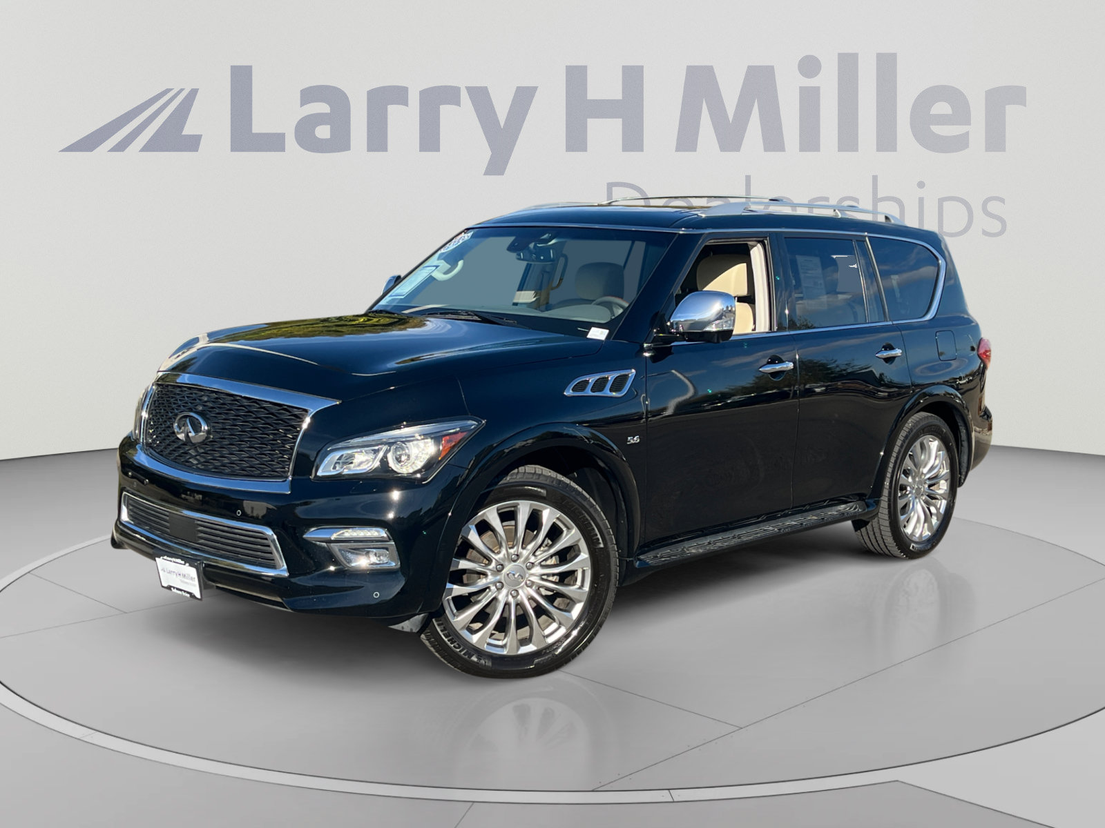 Used 2017 INFINITI QX80 4WD w/ Deluxe Technology Package