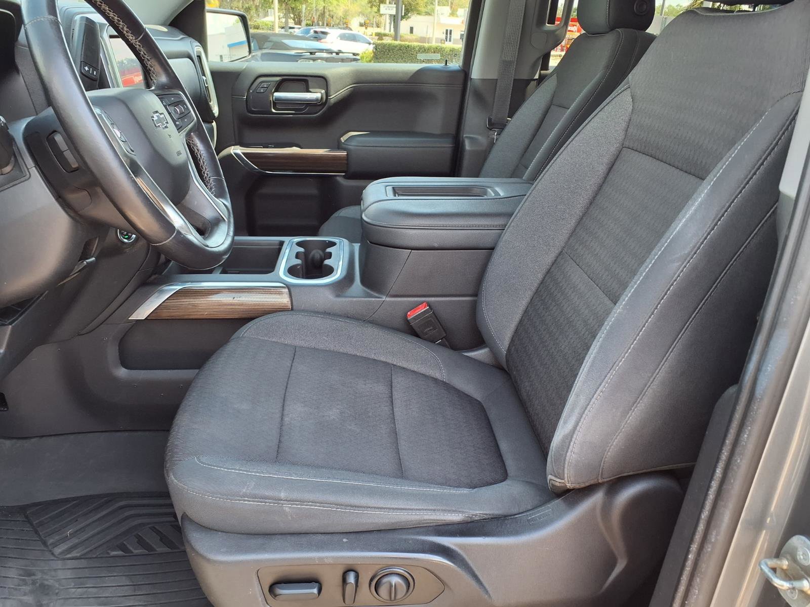 Used 2021 Chevrolet Silverado 1500 RST AWD/4WD image 12