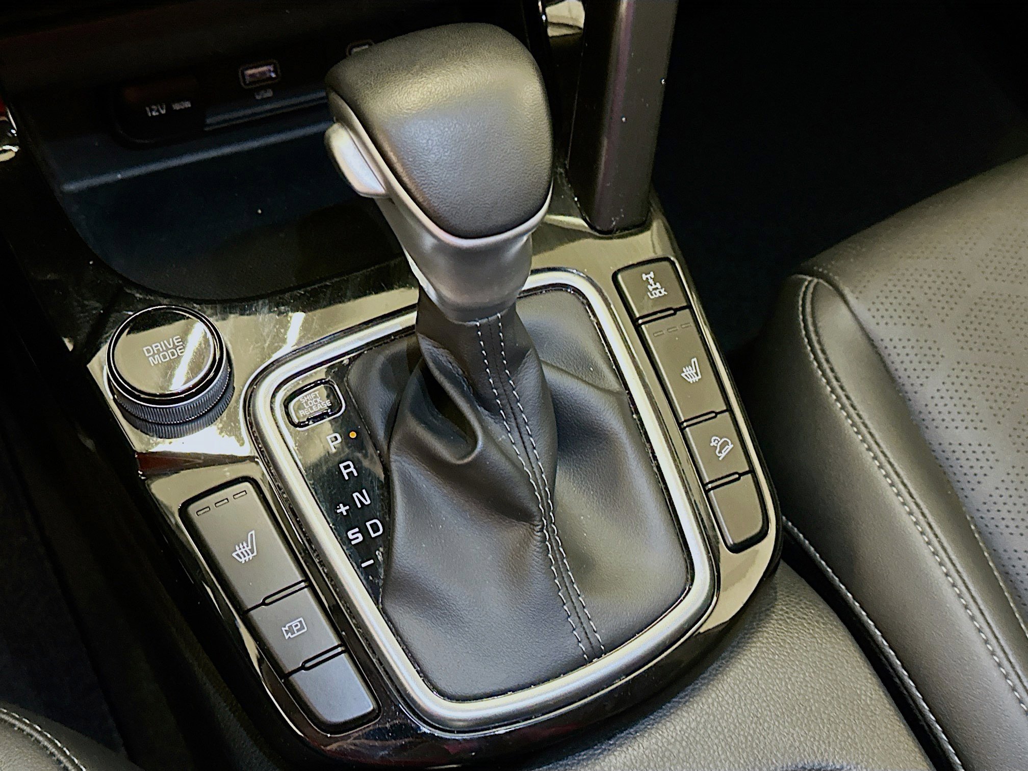 Used 2024 Kia Seltos EX image 25