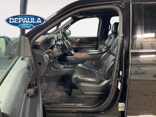 Used 2024 Lincoln Navigator Reserve AWD/4WD image 11