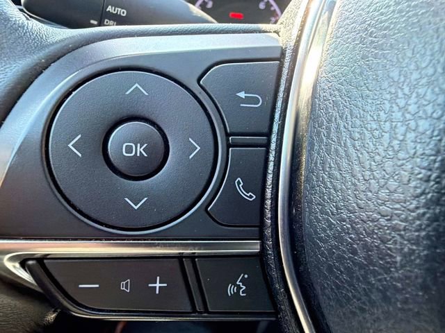 Used 2018 Toyota Camry XLE FWD image 28
