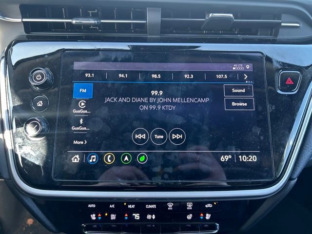 Used 2022 Chevrolet Bolt EUV Premier w/ Sun & Sound Package image 20