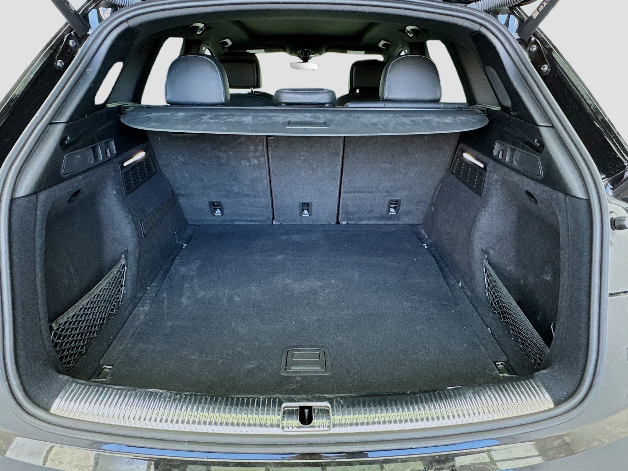 Used 2023 Audi SQ5 Premium Plus w/ Premium Plus Package image 18