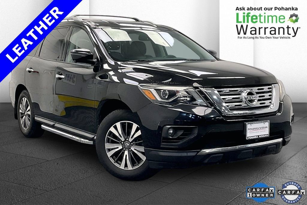 Used 2017 Nissan Pathfinder SL image 1