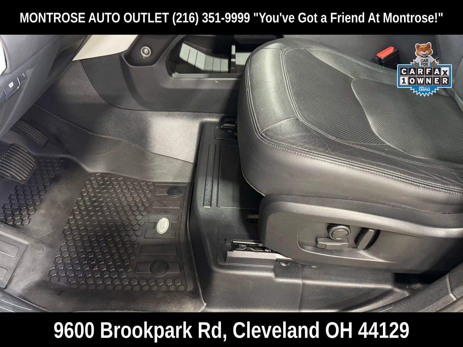 Used 2024 Land Rover Defender 110 S image 15