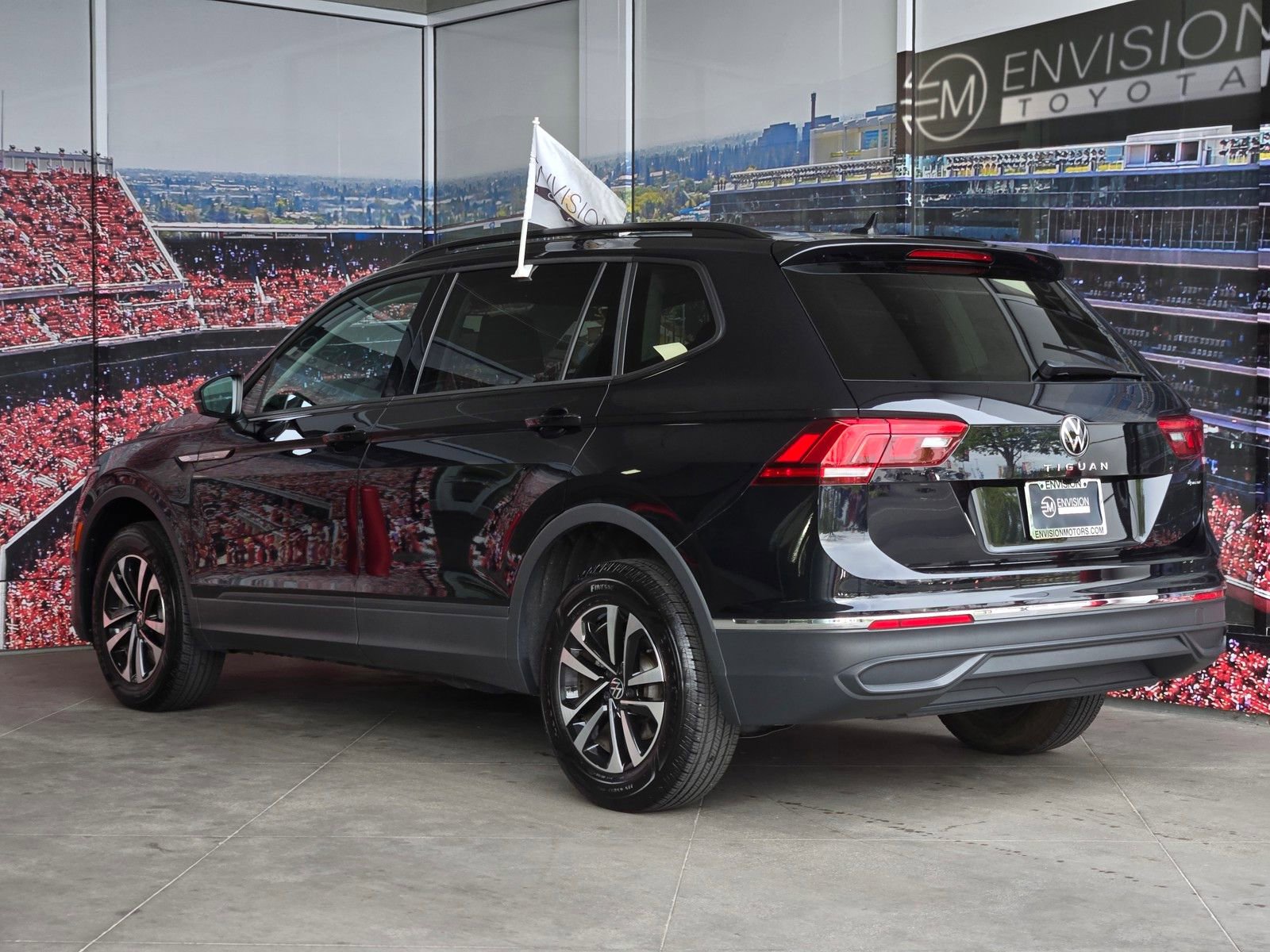 Used 2022 Volkswagen Tiguan S AWD/4WD image 6