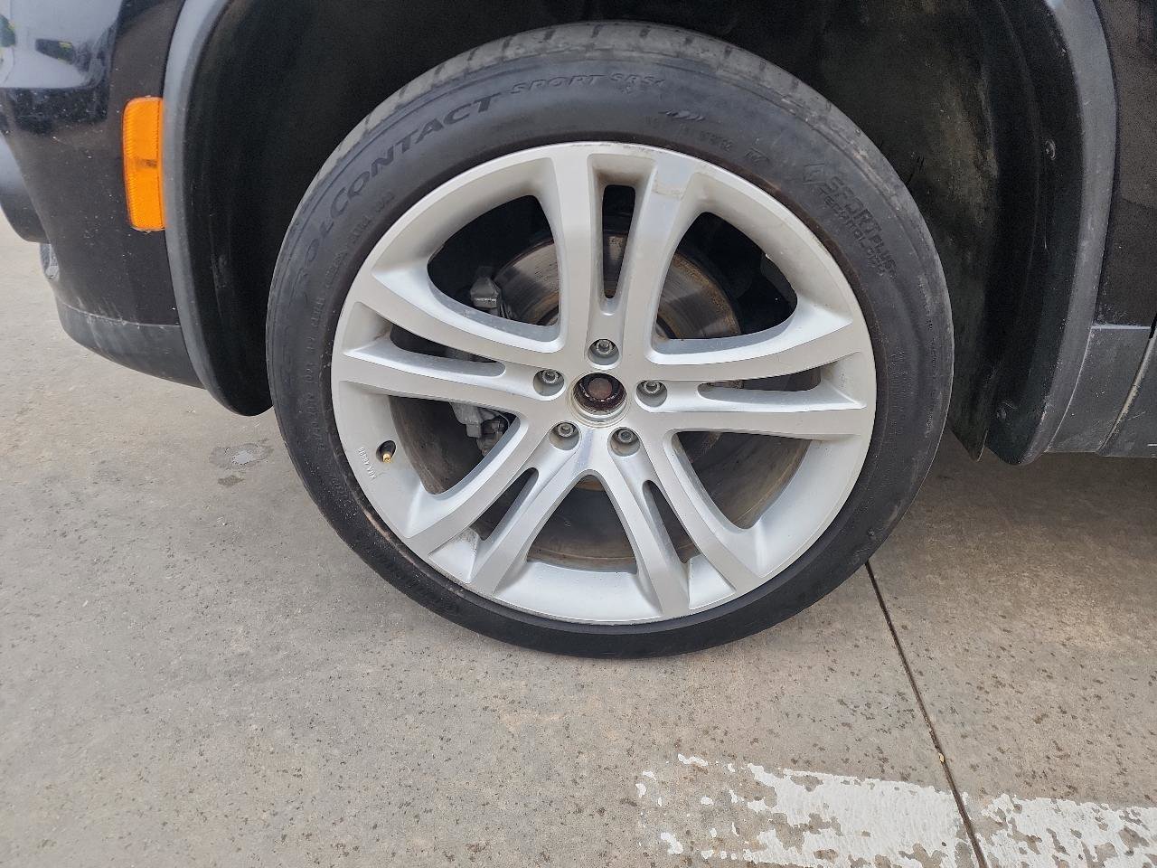 Used 2016 Volkswagen Tiguan SEL FWD image 28
