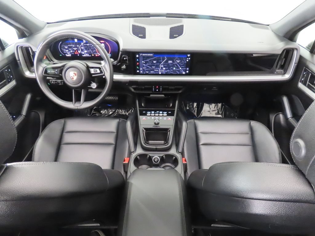 Certified 2025 Porsche Cayenne AWD/4WD image 15