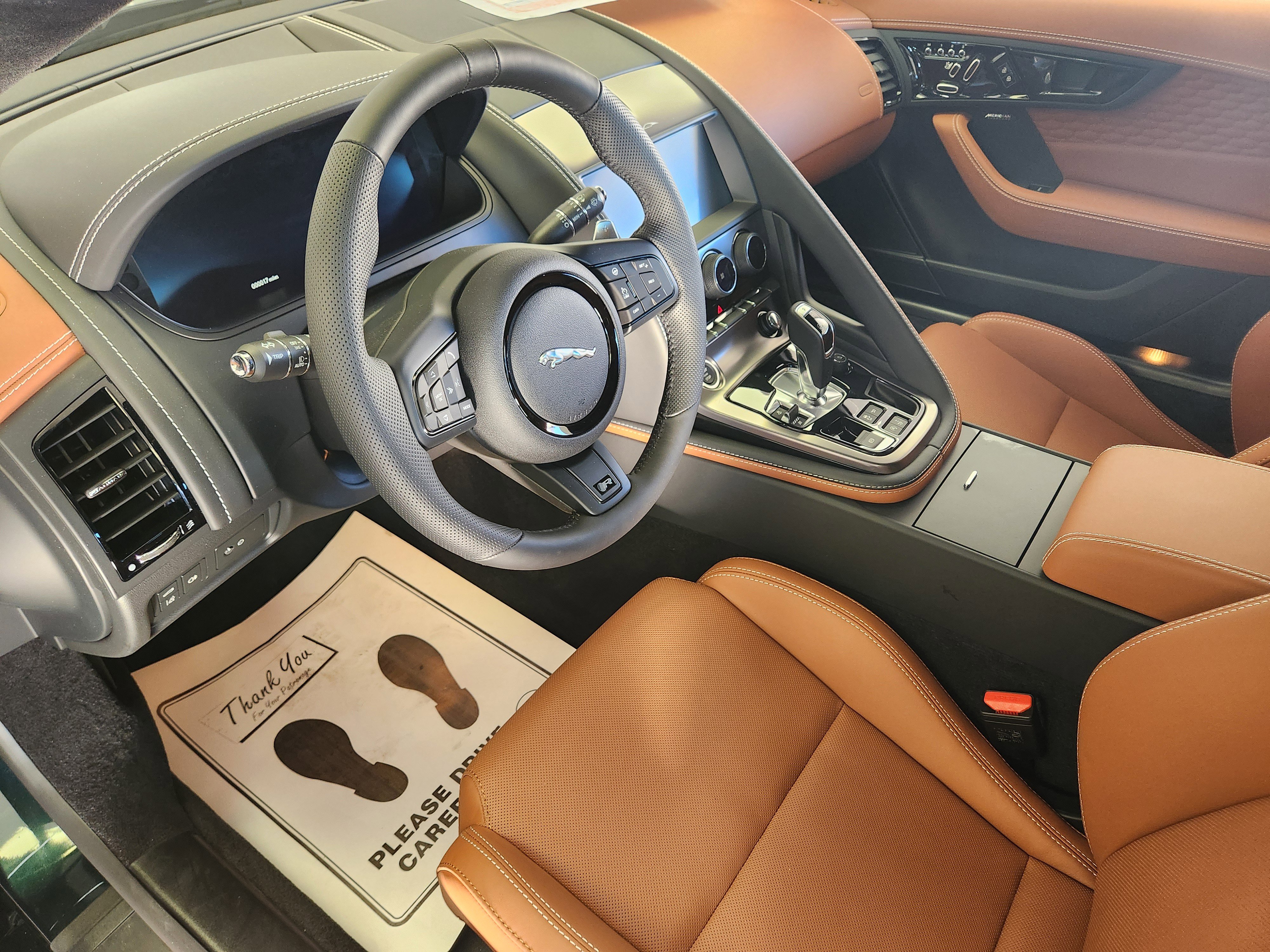 New 2024 Jaguar F-TYPE R image 20