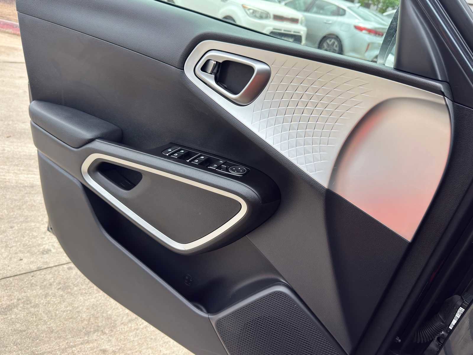 Certified 2023 Kia Soul S image 23