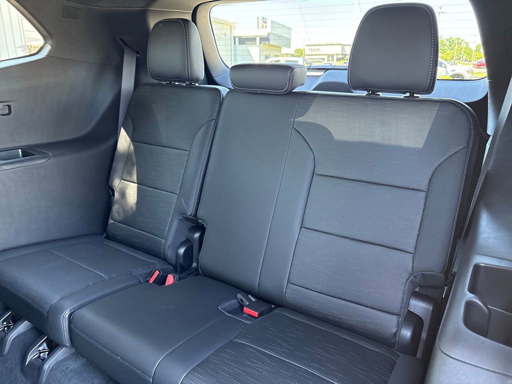 Certified 2026 Buick Enclave Sport Touring w/ LPO, Floor Liner Package FWD image 37