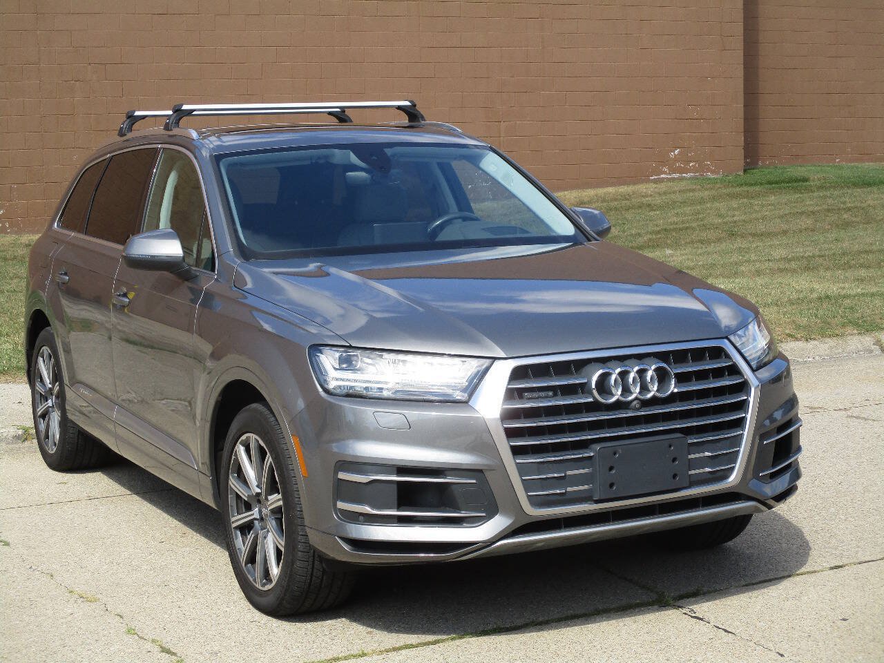 Used 2017 Audi Q7 3.0T Prestige AWD/4WD image 52