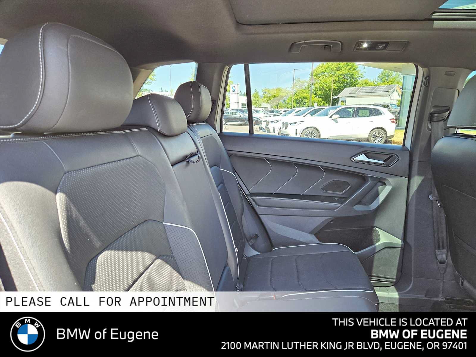 Used 2022 Volkswagen Tiguan SEL R-Line AWD/4WD image 15