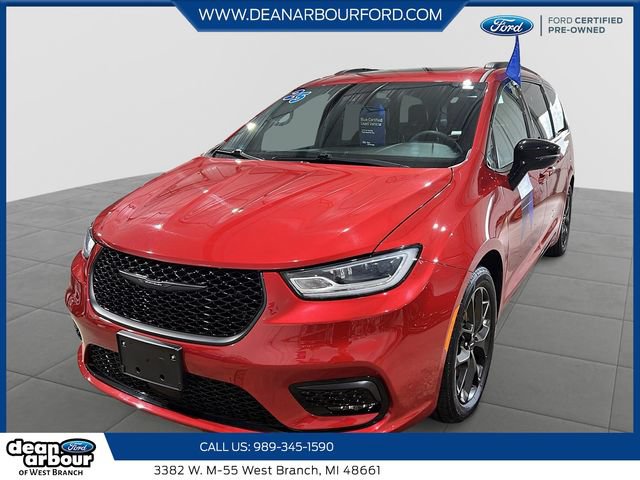 Used 2025 Chrysler Pacifica Limited FWD image 1