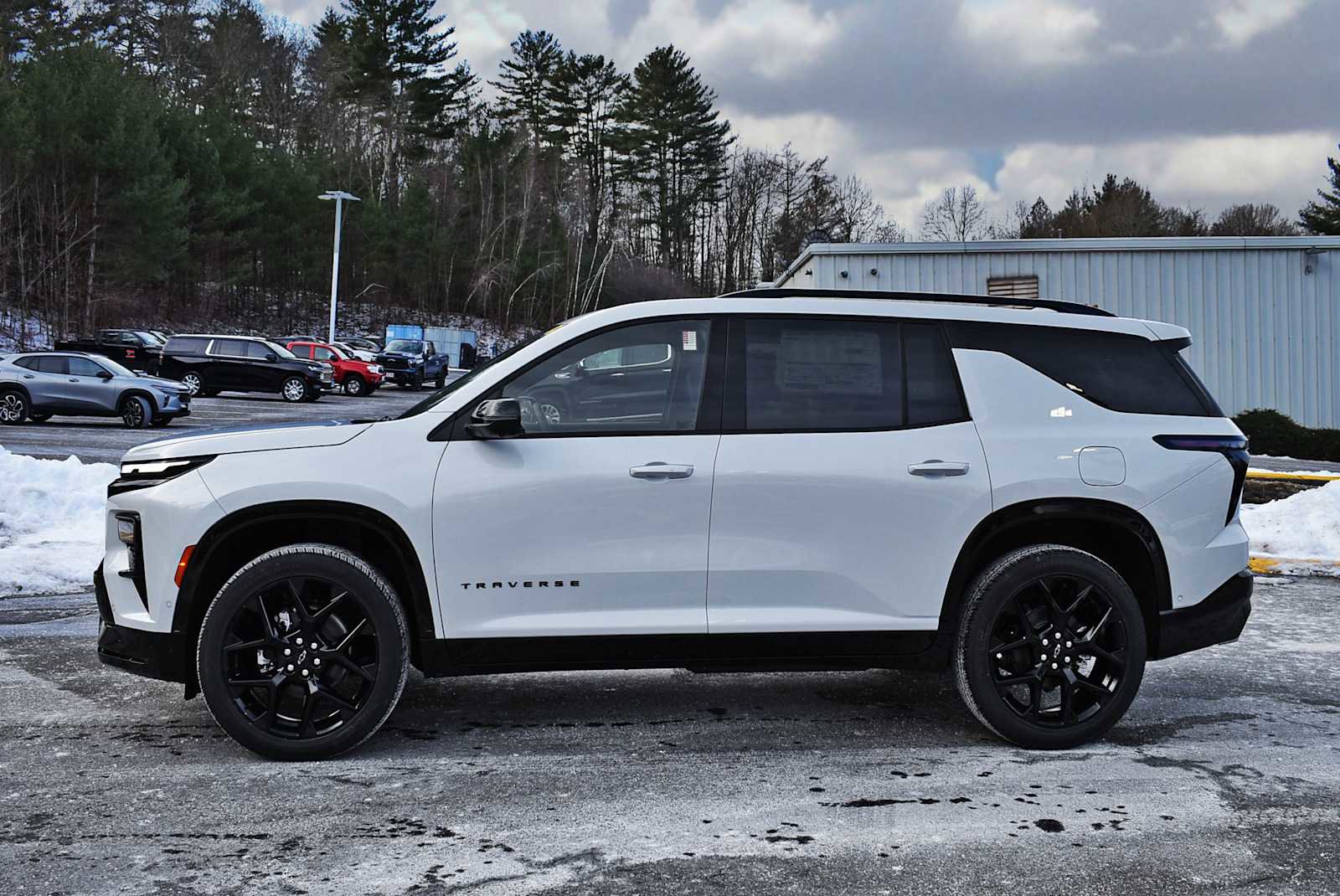 New 2026 Chevrolet Traverse RS image 4
