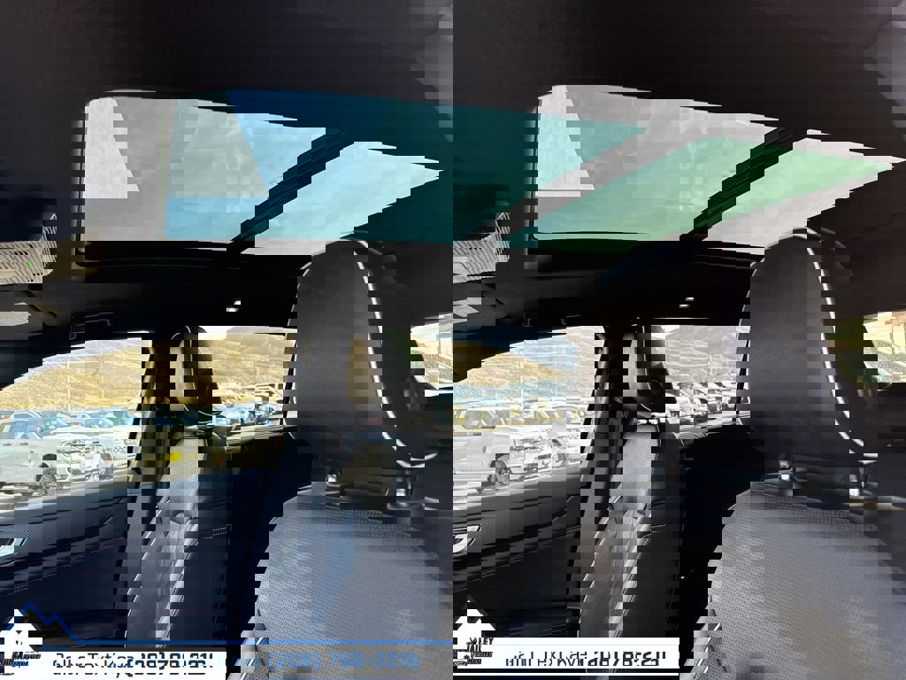 Used 2024 Volkswagen Atlas Cross Sport SEL Premium R-Line image 33