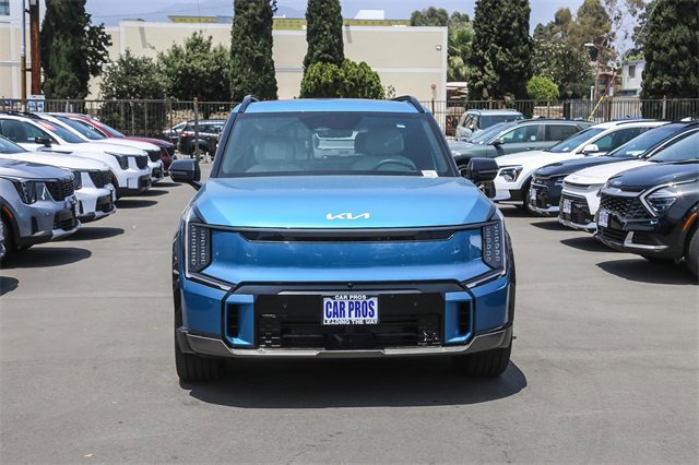 New 2026 Kia EV9 GT-Line image 3