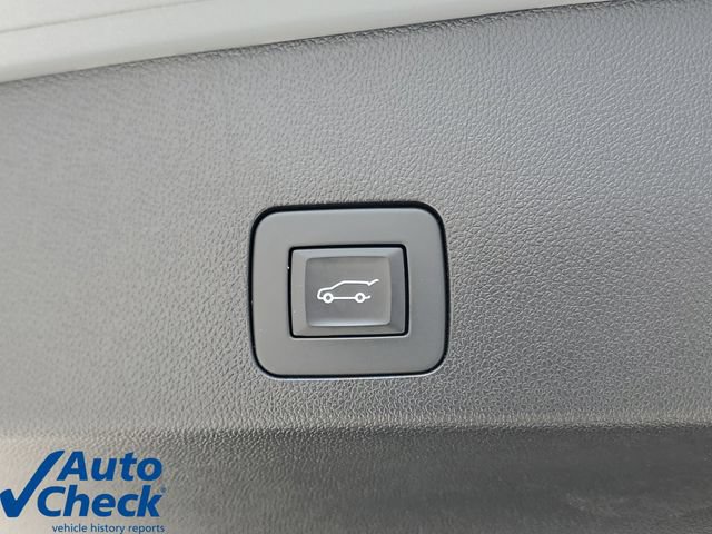 Used 2023 Buick Encore GX Select w/ Sport Touring Package FWD image 11