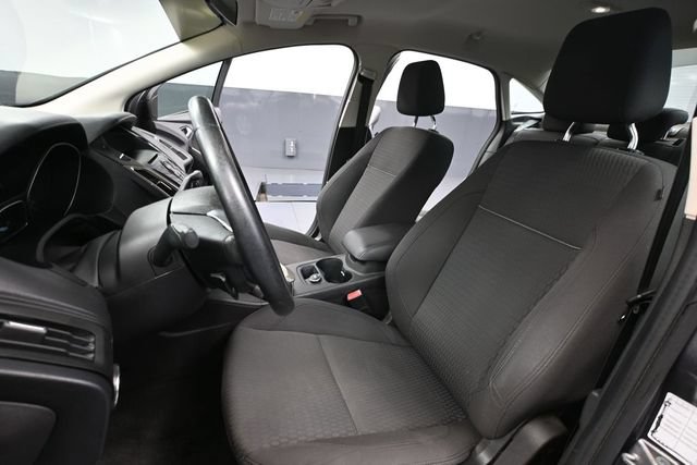 Used 2012 Ford Focus SEL FWD image 21