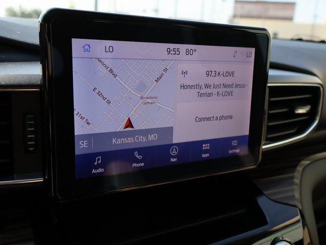 Used 2023 Ford Explorer Limited AWD/4WD image 30