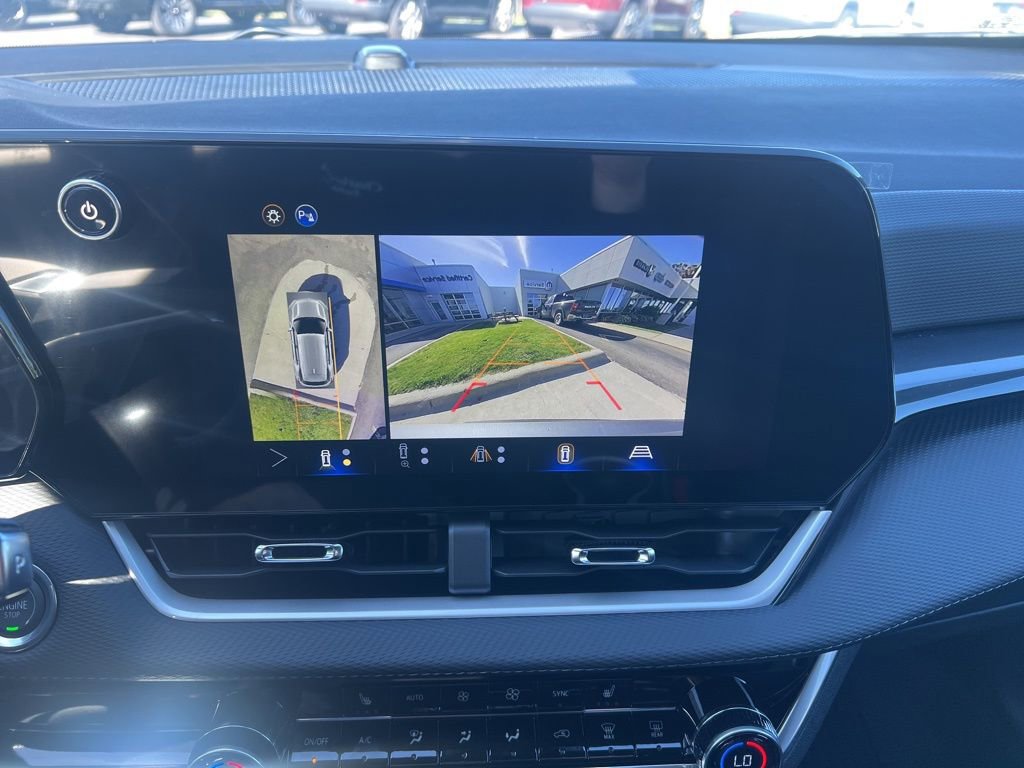 New 2026 Chevrolet Equinox LT w/ Convenience Package II image 30