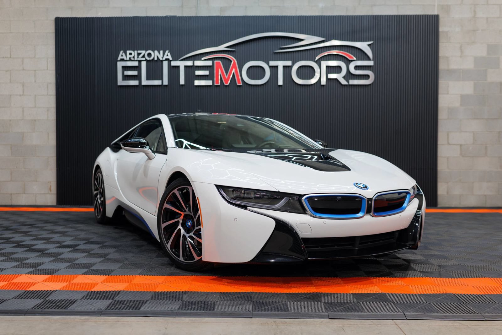 Used 2015 BMW i8 AWD/4WD image 31