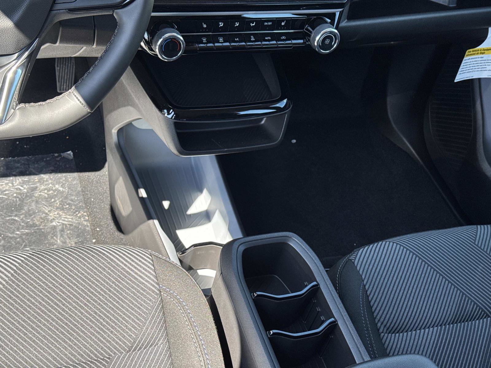 New 2027 Chevrolet Bolt LT w/ Comfort Package image 19