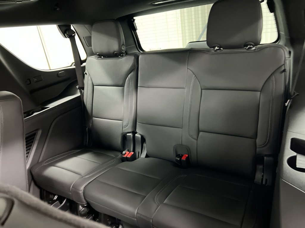 Used 2024 Chevrolet Tahoe LT AWD/4WD image 25