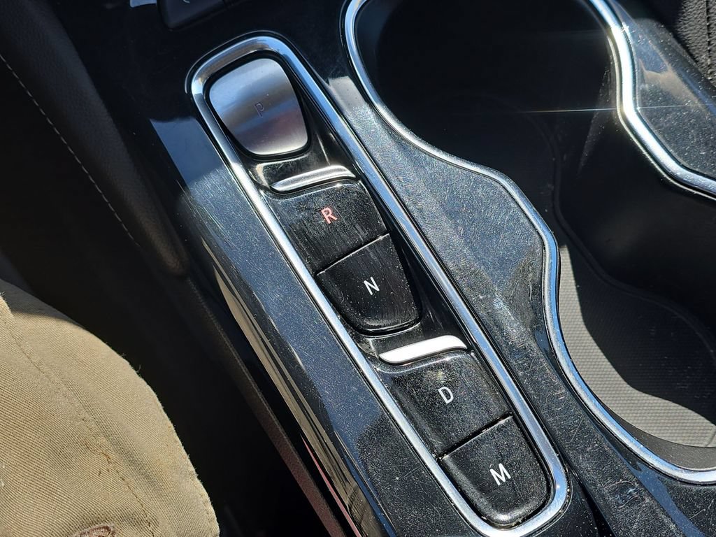 Used 2023 Buick Envision Essence w/ Sport Touring Package AWD/4WD image 24
