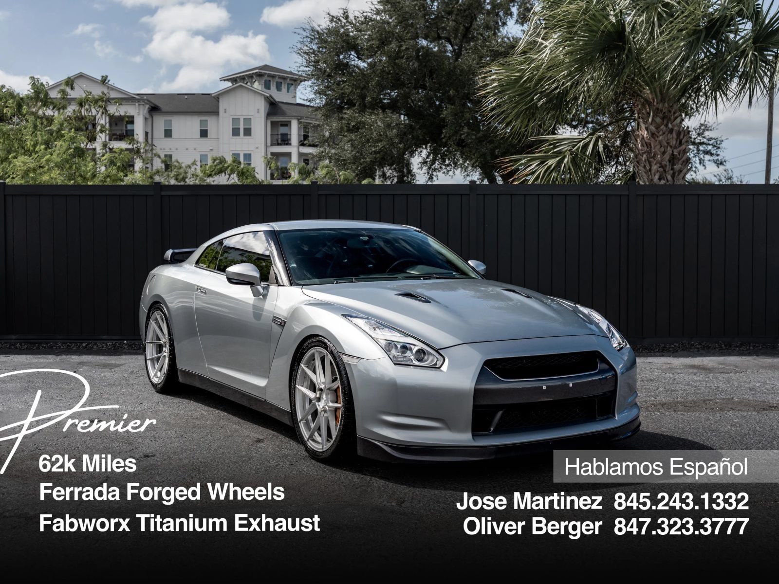 Used 2009 Nissan GT-R Premium AWD/4WD image 1