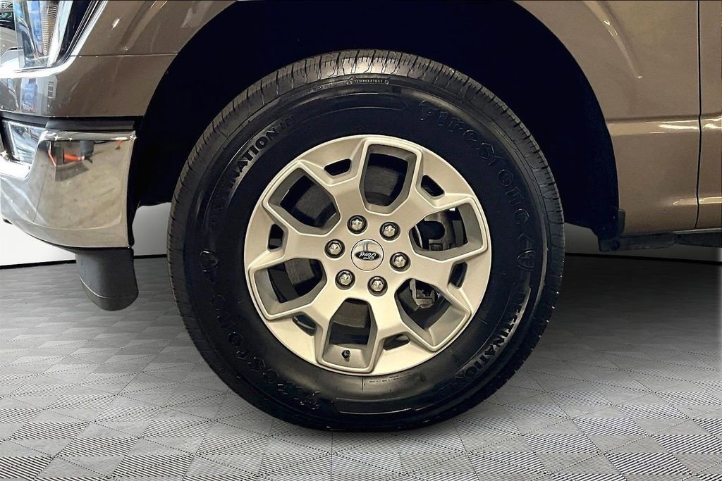 Used 2023 Ford F150 XLT image 30