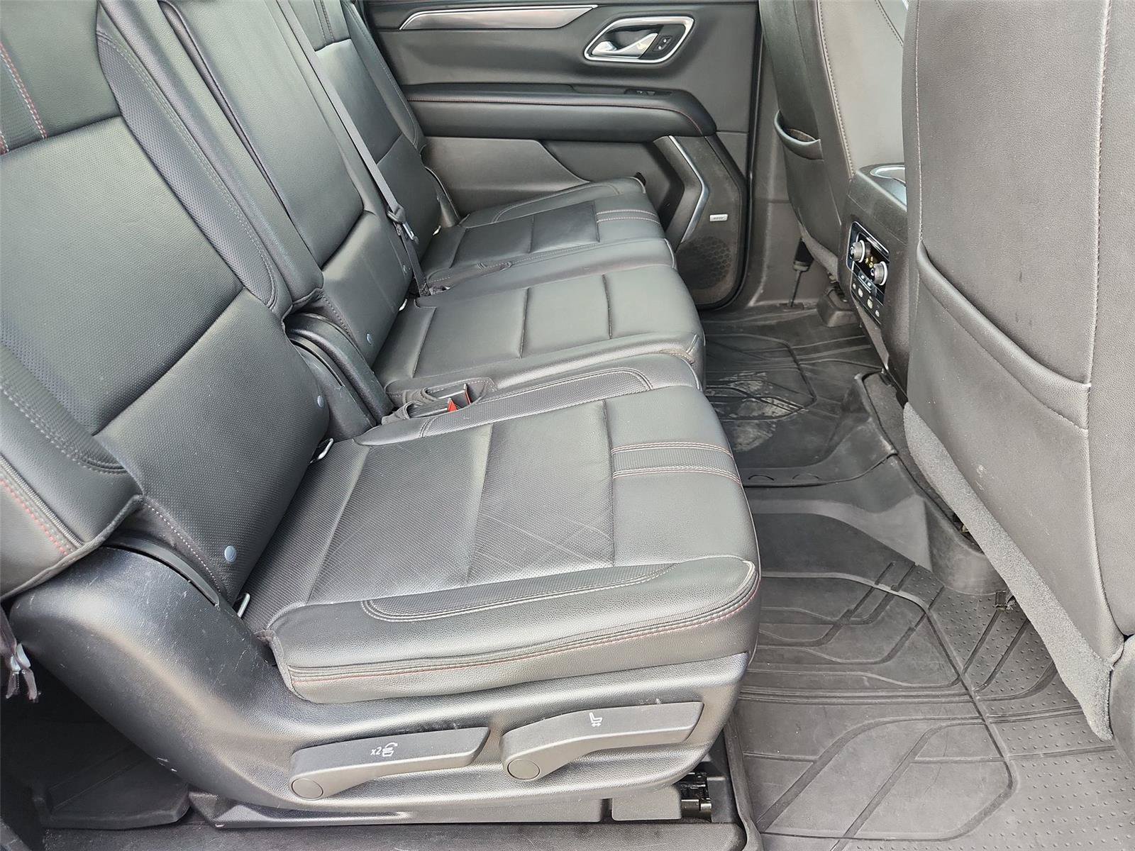Used 2021 Chevrolet Suburban RST w/ Rear Media and Nav Package RWD image 28