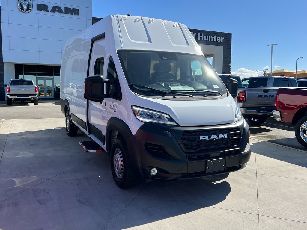 New 2024 RAM ProMaster 3500 w/ Delivery Van Package image 7