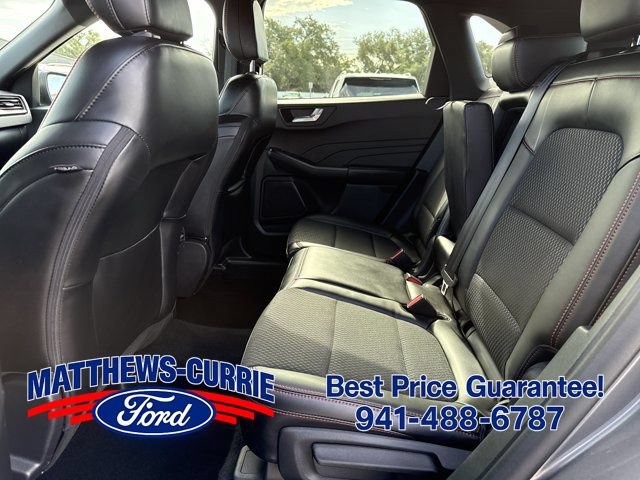 Certified 2025 Ford Escape ST-Line AWD/4WD image 13