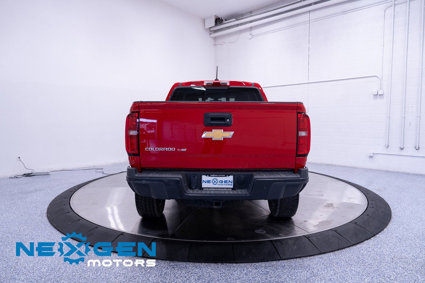Used 2018 Chevrolet Colorado ZR2 image 30